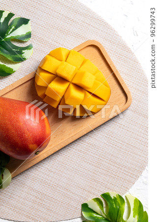 Mango Sunshine Fruit Taiwan Taiwan fruit mango マンゴー Mango Sunshine Fruit Taiwan Taiwan fruit mango マンゴー 96299743