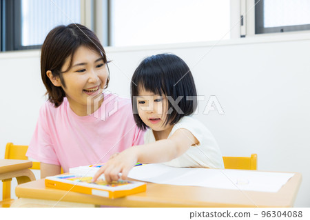 畫孩子 96304088