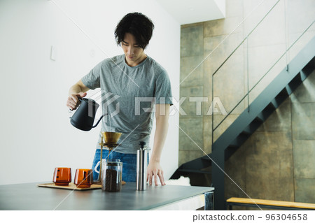 drip coffee drip coffee 96304658