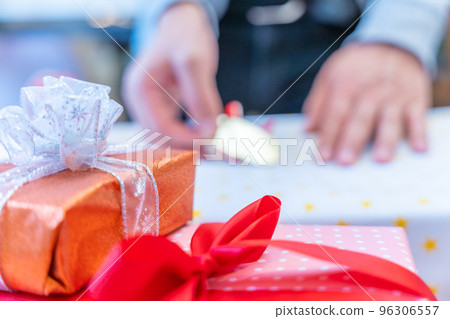 Wrapping gift sticker celebration 96306557