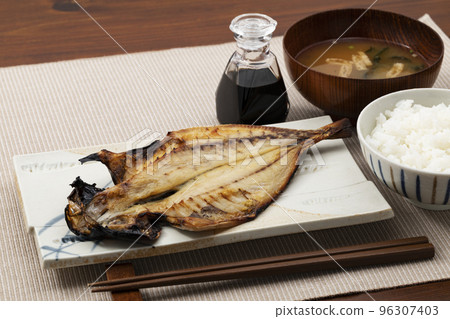 烤魚_竹莢魚開口 烤魚_竹莢魚開口 96307403