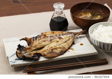 烤魚_竹莢魚開口 烤魚_竹莢魚開口 96307404