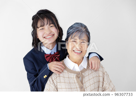 High school girls and senior women 96307733