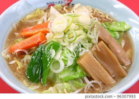 Hokkaido local ramen, Asahikawa ramen, miso vegetable ramen 96307993