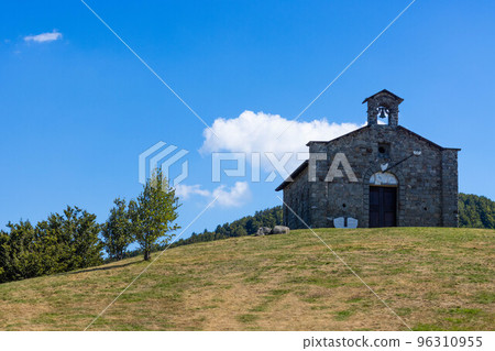 Hills around the Church of the Madonna dell'Orsaro, Parma, Italy 96310955
