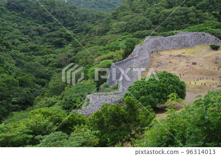 Nakijin Castle Shikei Shinmonkaku 96314013
