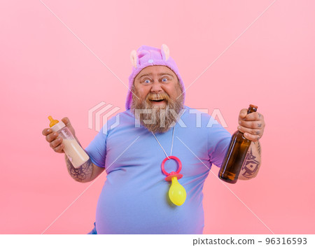 Fat amazed man acts like a amazed baby but drinks beer 96316593