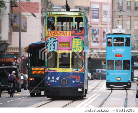 Foot of the common people of Hong Kong "Tram" (tram) Foot of the common people of Hong Kong who have been running since the British colonial times Foot of the common people of Hong Kong "Tram" (tram) Foot of the common people of Hong Kong who have been running since the British colonial times 96319296