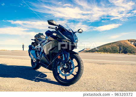 秋季高地自行車旅遊志賀草津高原路線十月下旬f-3暖色調冷色調強調 96320372