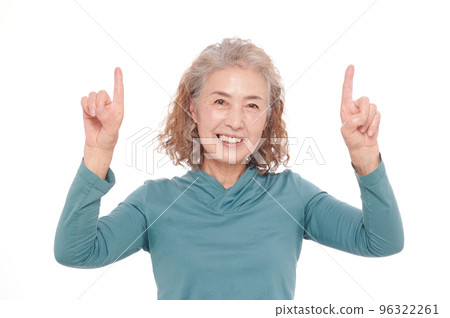 Senior woman pointing Senior woman pointing 96322261