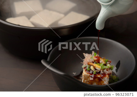 Simmered tofu Simmered tofu 96323071