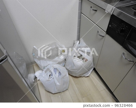 Garbage storage Garbage Indoor garbage storage Garbage storage Garbage Indoor garbage storage 96328466