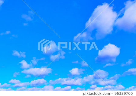 藍天白雲 96329700