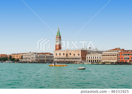 Venice Distant view 96331925