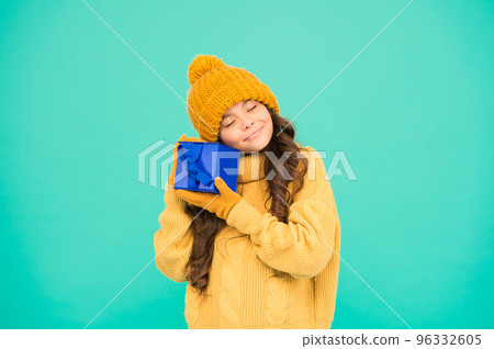 Successful shopping. thank you. keepsake box. small girl warm clothes hold gift. little secret present box. pleasant surprise for her. favor on winter holidays. st nicolas day. xmas shopping sales Successful shopping. thank you. keepsake box. small girl warm clothes hold gift. little secret present box. pleasant surprise for her. favor on winter holidays. st nicolas day. xmas shopping sales 96332605