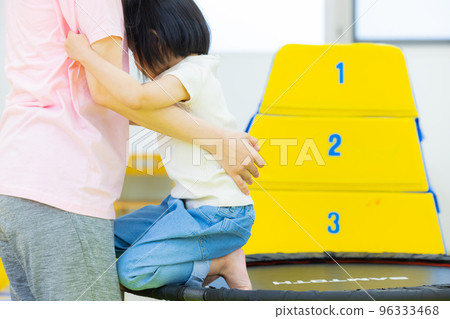 兒童運動課 兒童運動課 96333468