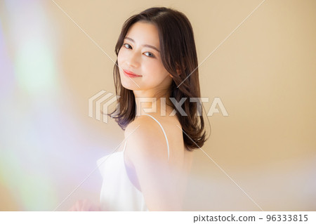 Beauty image 96333815