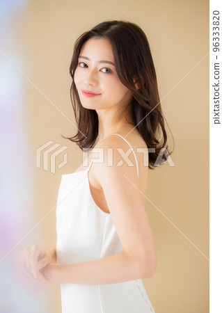 Beauty image 96333820