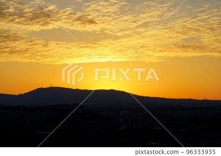 Mt. Ikoma, Nara, silhouette and light just after sunset 96333935