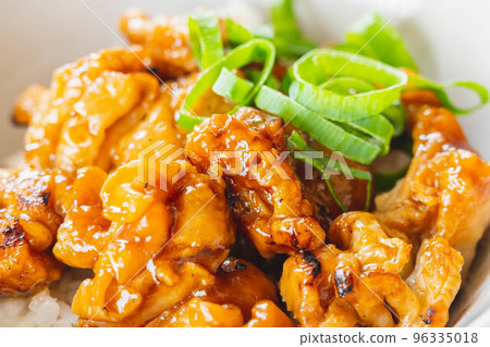 chicken skin rice bowl chicken skin rice bowl 96335018