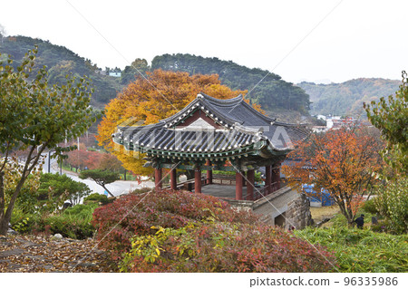 Palyeongru, Cheongpung Cultural Complex, Goga, Autumn, 堤川, 忠北 96335986