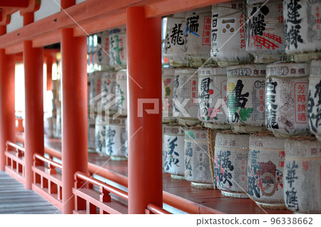 Itsukushima Shrine, Miyajima, Hatsukaichi City, Hiroshima Prefecture Itsukushima Shrine, Miyajima, Hatsukaichi City, Hiroshima Prefecture 96338662