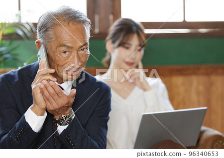 Salesman making suspicious calls 96340653