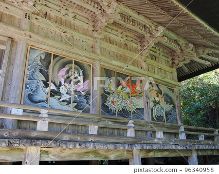 Kokujoji Temple main hall (Amidado) in Niigata in autumn 96340958