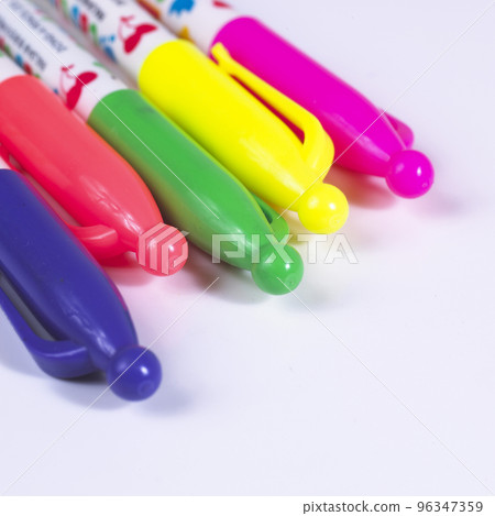 highlighter highlighter 96347359