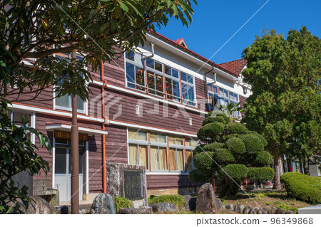 舊花輪小學 渡良瀨溪谷鐵道沿線的秋景 96349868