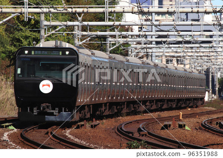 [JY] Black Yamanote Line E235 Series (Commemorating the 150th anniversary of the opening of the railway) 96351988