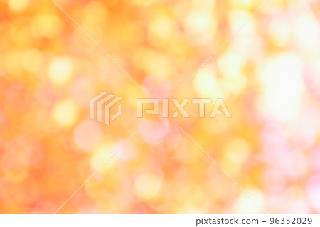 Blur of maple leaves [Bokeh] [Out of focus] 96352029