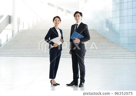 商務人士 96352075