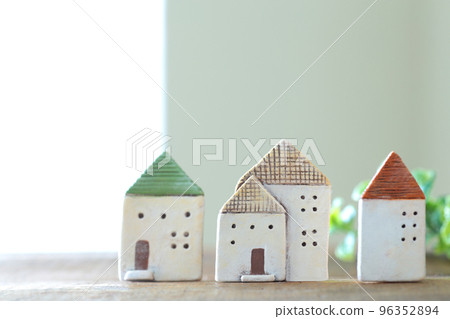 Image of house model and blueprint of my home 96352894