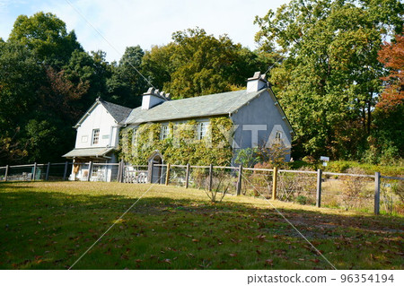 3978 Beatrix Potter Museum 96354194