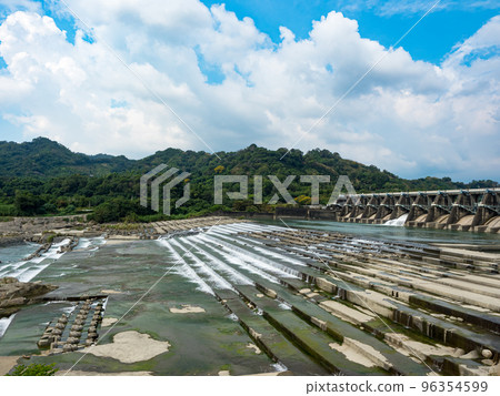 Shih-Kang Dam Reservoir in Taichung, Taiwan. Shih-Kang Dam Reservoir in Taichung, Taiwan. 96354599