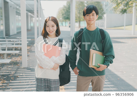 college student, undergraduate, university student 96356906