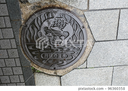 信州澀溫泉“猴子溫泉”窨井蓋 信州澀溫泉“猴子溫泉”窨井蓋 96360358