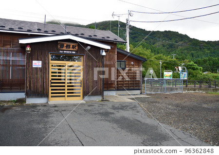 Scenery of the Gono Line in Aomori Prefecture 96362848