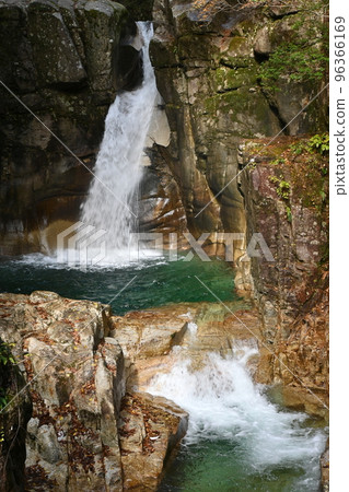 Yumori Park Ryujin Falls Yumori Park Ryujin Falls 96366169