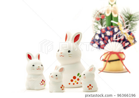 兔子土鐘和門松 96366196