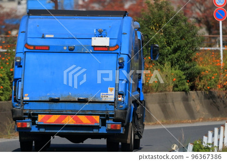 Garbage truck (garbage truck) image Garbage truck (garbage truck) image 96367386