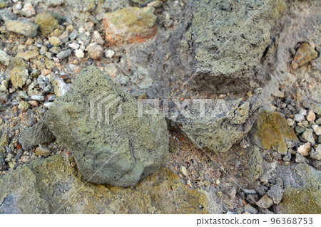 北海道南部的精神活火山〜聖地山。 96368753