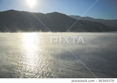 Foggy morning, beauty Foggy morning, beauty 96369376