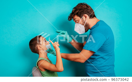 Child is ready to do a covid-19 test with the doctor Child is ready to do a covid-19 test with the doctor 96373042