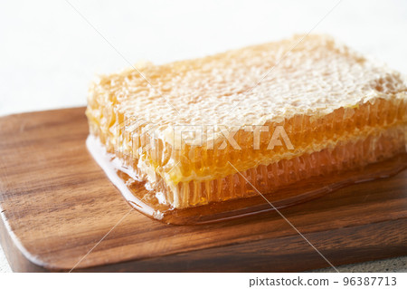 Comb honey 96387713