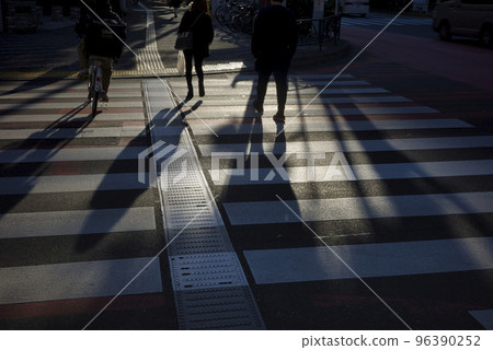 Morning crosswalk 96390252