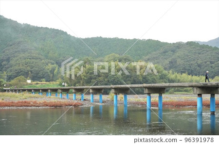 Settlement bridge over Shimanto River Settlement bridge over Shimanto River 96391978