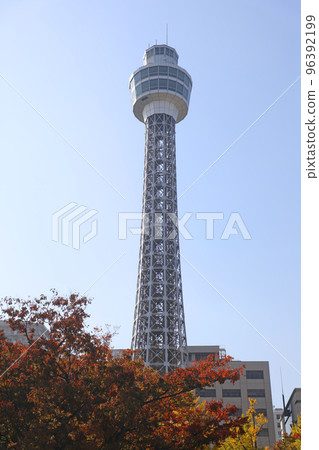 橫濱橫濱海洋大廈的街道 橫濱橫濱海洋大廈的街道 96392199
