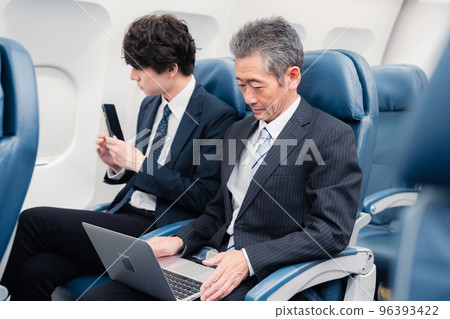 Businessman going on a business trip by Shinkansen 96393422